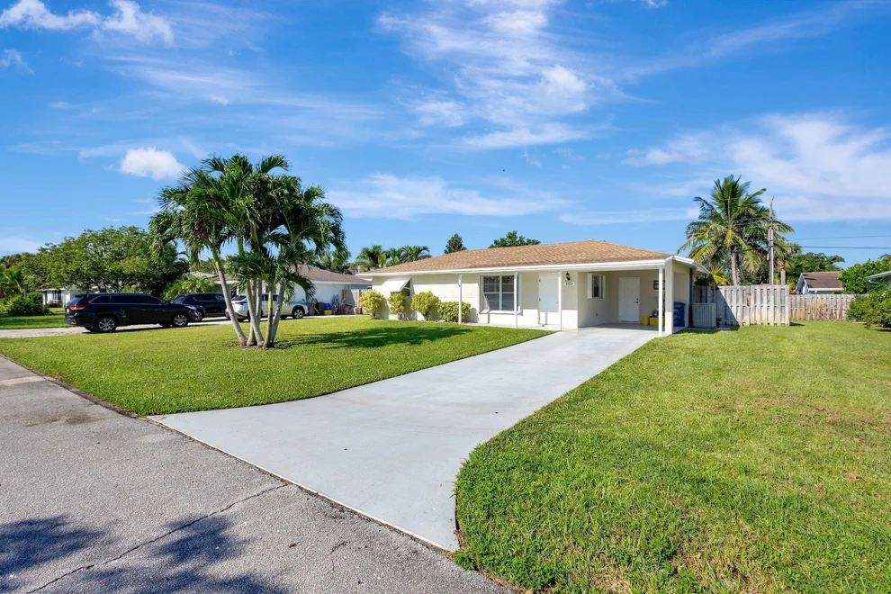 Unit for sale at 1513 Berkshire Avenue, Jupiter, FL 33469