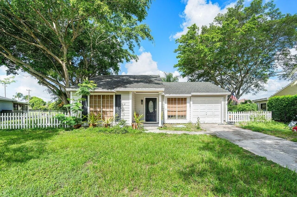 Unit for sale at 5364 Courtney Circle, Boynton Beach, FL 33472