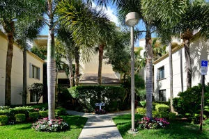 Unit for sale at 947 Oak Harbour Drive, Juno Beach, FL 33408