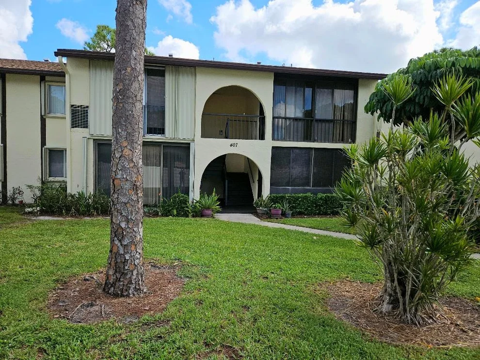 Unit for sale at 5991 Whispering Pine Way, Greenacres, FL 33463
