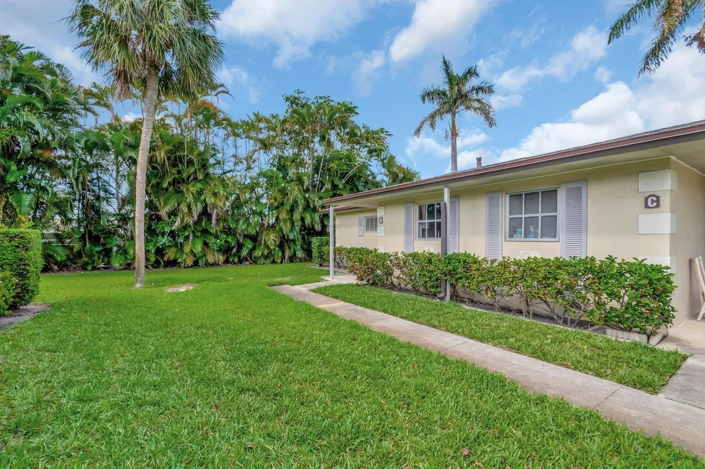 Unit for sale at 2830 Ashley Drive W, West Palm Beach, FL 33415