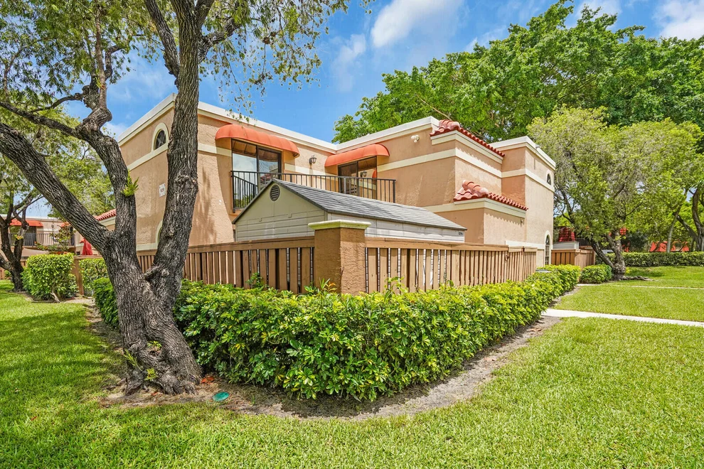 Unit for sale at 8291 Thames Boulevard, Boca Raton, FL 33433