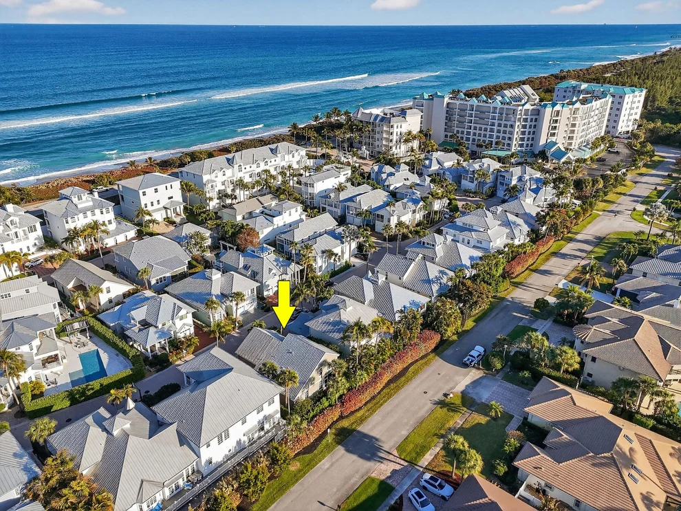 Unit for sale at 154 Jupiter Key Road, Jupiter, FL 33477