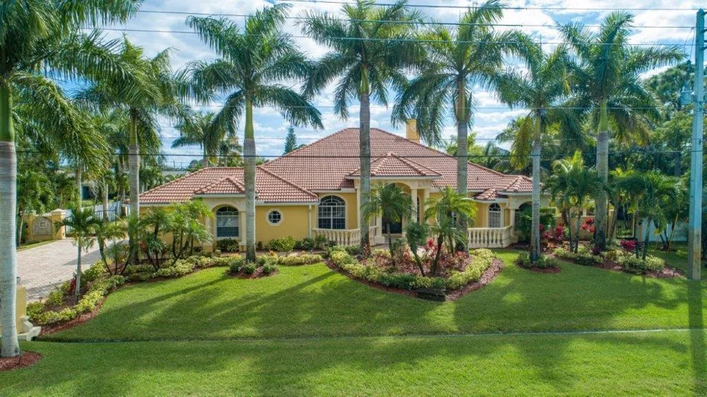 Unit for sale at 348 SW Paar Drive, Port St Lucie, FL 34953