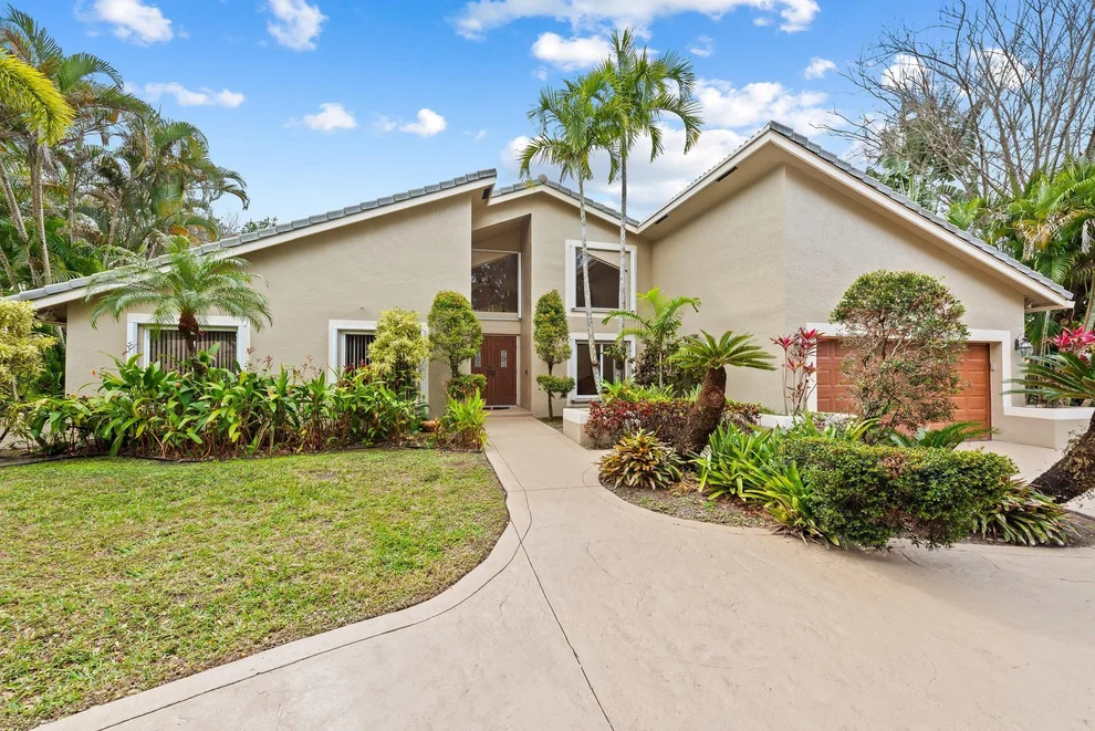 Unit for sale at 8844 NW 47th Drive, Coral Springs, FL 33067