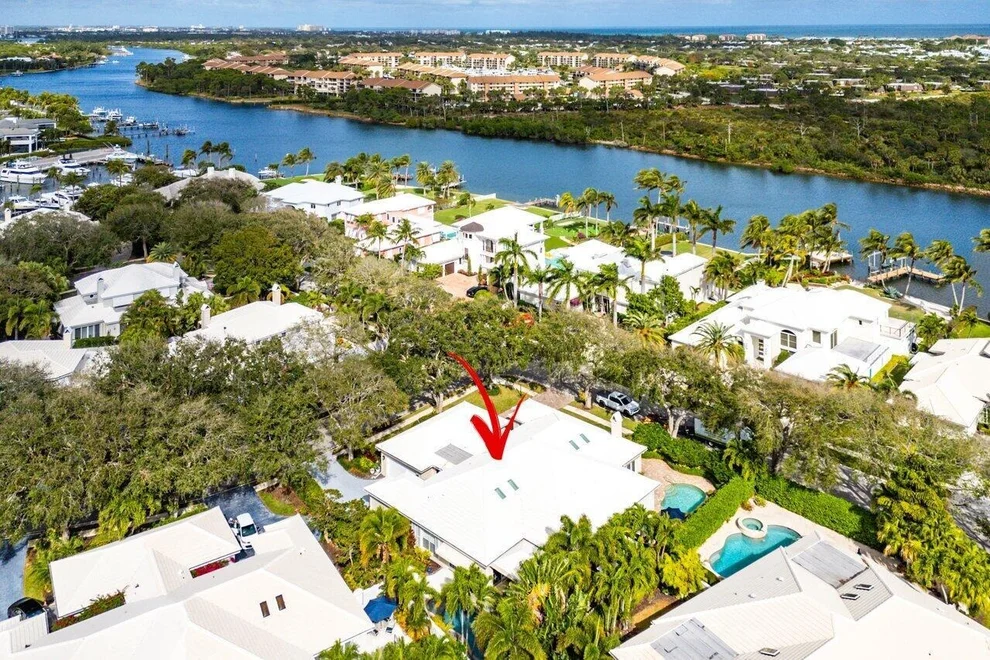 Unit for sale at 2660 Cypress Island Drive, Palm Beach Gardens, FL 33410