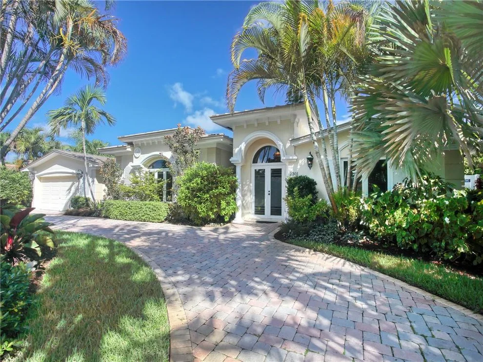 Unit for sale at 2301 NE 37th Street, Fort Lauderdale, FL 33308