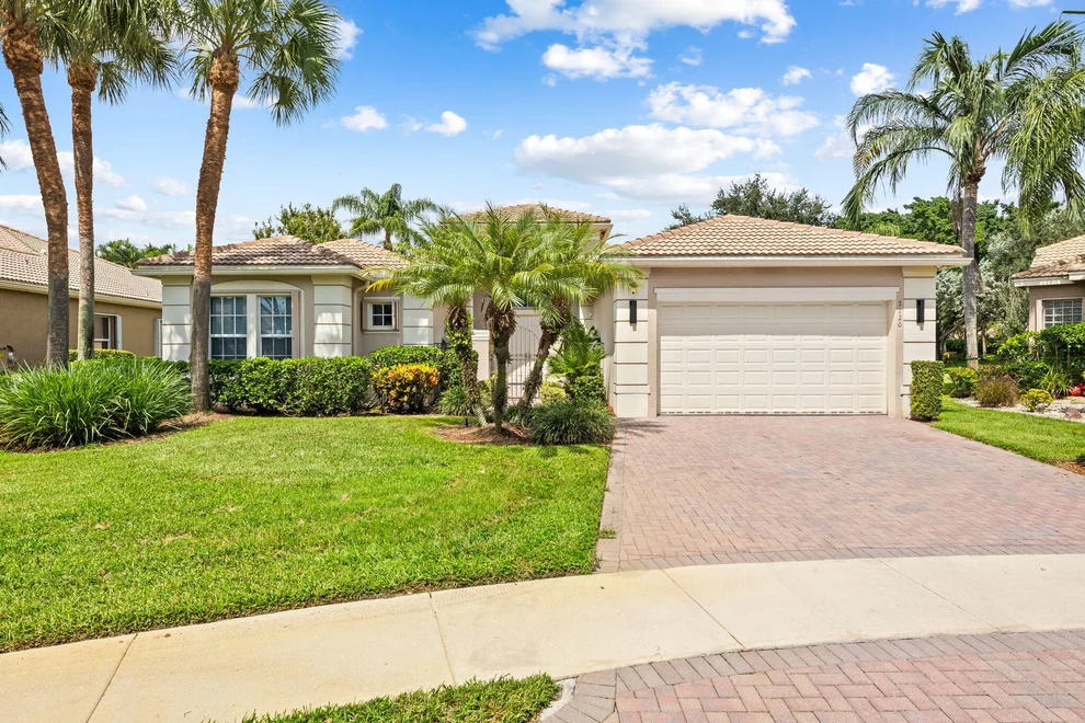 Unit for sale at 7120 CORNING Circle, Boynton Beach, FL 33437