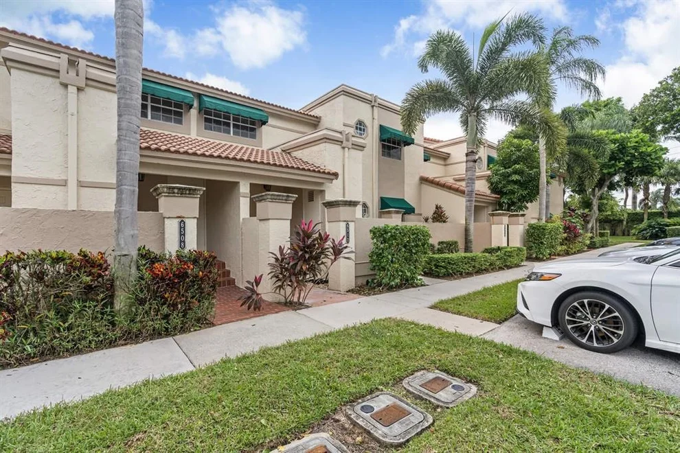 Unit for sale at 6512 Via Regina, Boca Raton, FL 33433