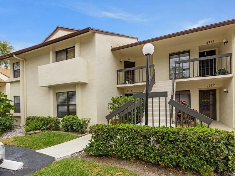 Unit for sale at 3326 Lucerne Park Drive, Greenacres, FL 33467
