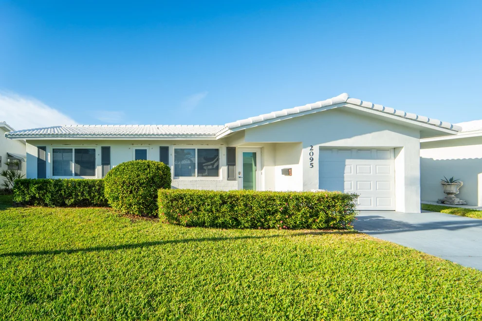 Unit for sale at 2095 SW 14 Avenue SW, Boynton Beach, FL 33426