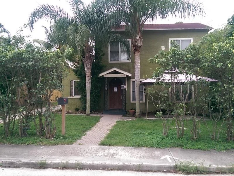 Unit for sale at 926 Ortega Road, West Palm Beach, FL 33405