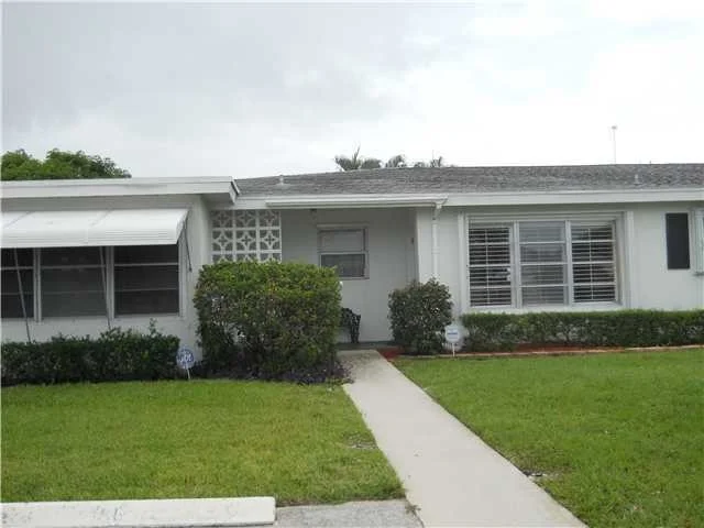 Unit for sale at 330 High Point Court, Boynton Beach, FL 33435
