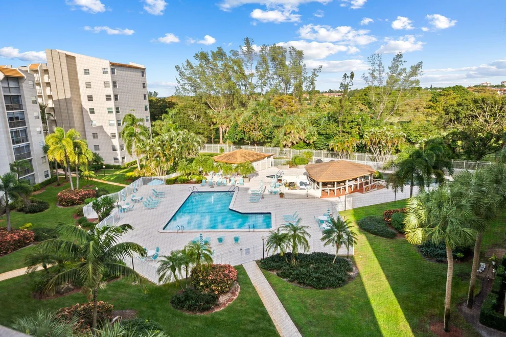 Unit for sale at 3930 Inverrary Boulevard, Lauderhill, FL 33319
