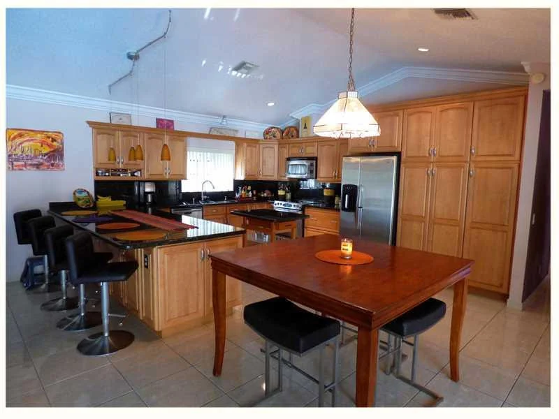 Unit for sale at 2107 Cherry Hills Way, Coral Springs, FL 33071