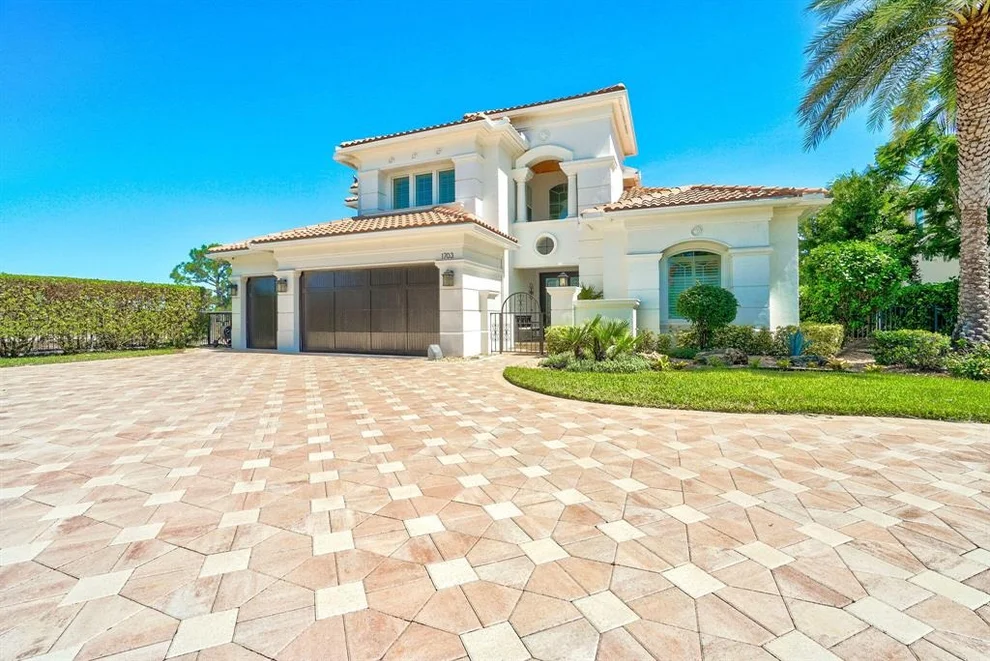 Unit for sale at 1703 W Hemingway Drive, Juno Beach, FL 33408