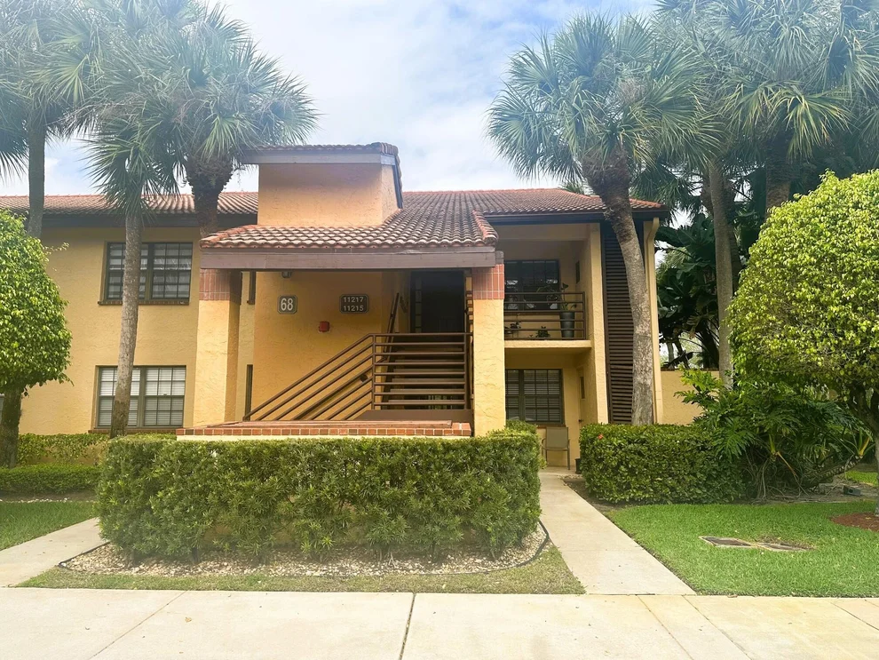 Unit for sale at 11215 Aspen Glen Drive, Boynton Beach, FL 33437