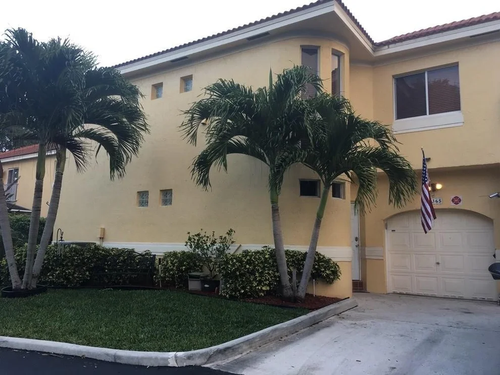 Unit for sale at 11365 NW Lakeview Drive, Coral Springs, FL 33071