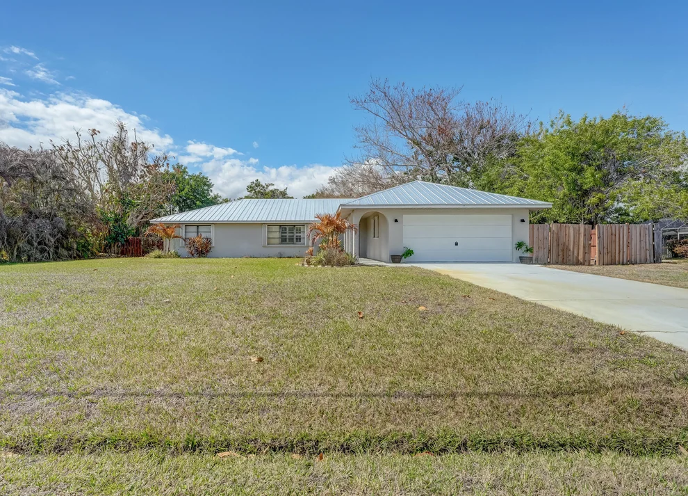 Unit for sale at 2151 SE Abcor Road, Port St Lucie, FL 34952