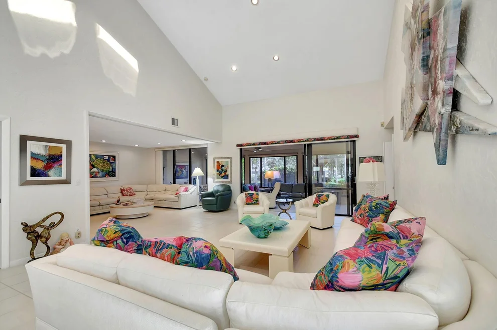 Unit for sale at 12 Clubhouse Lane, Boynton Beach, FL 33436