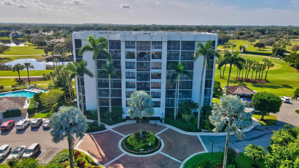 Unit for sale at 6895 Willow Wood Drive, Boca Raton, FL 33434