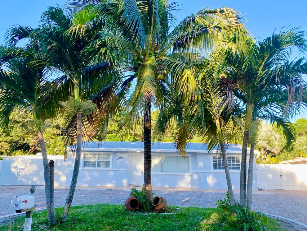 Unit for sale at 275 Ranch Lane, West Palm Beach, FL 33406