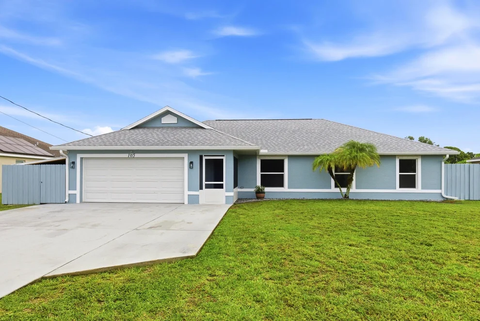 Unit for sale at 105 SW Glenwood Drive, Port St Lucie, FL 34984