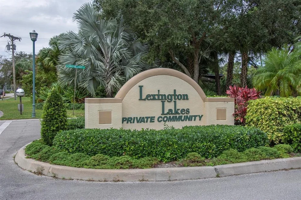 Unit for sale at 1590 SE Sheffield Terrace, Stuart, FL 34994