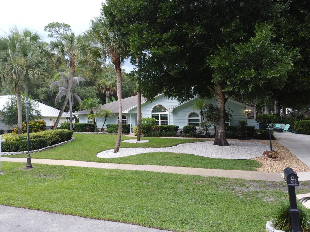 Unit for sale at 129 38TH Court, Vero Beach, FL 32968