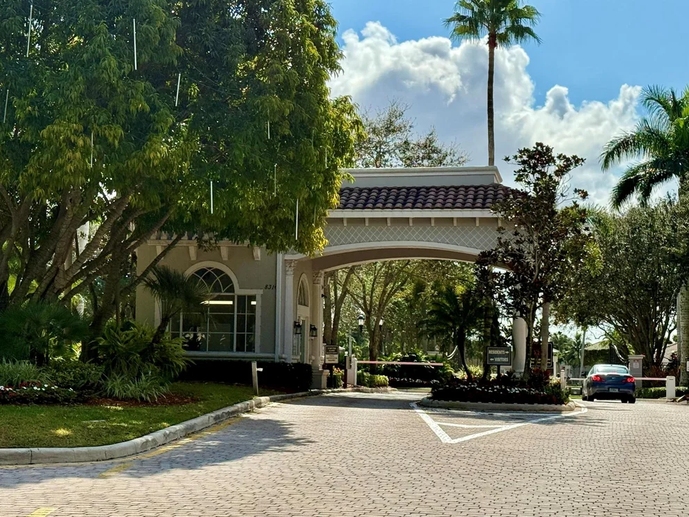 Unit for sale at 8178 Via Bolzano, Lake Worth, FL 33467