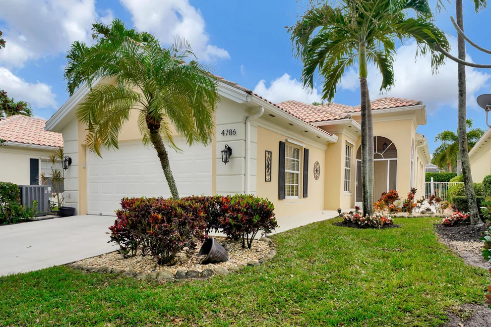 Unit for sale at 4786 Temple Drive, Delray Beach, FL 33445