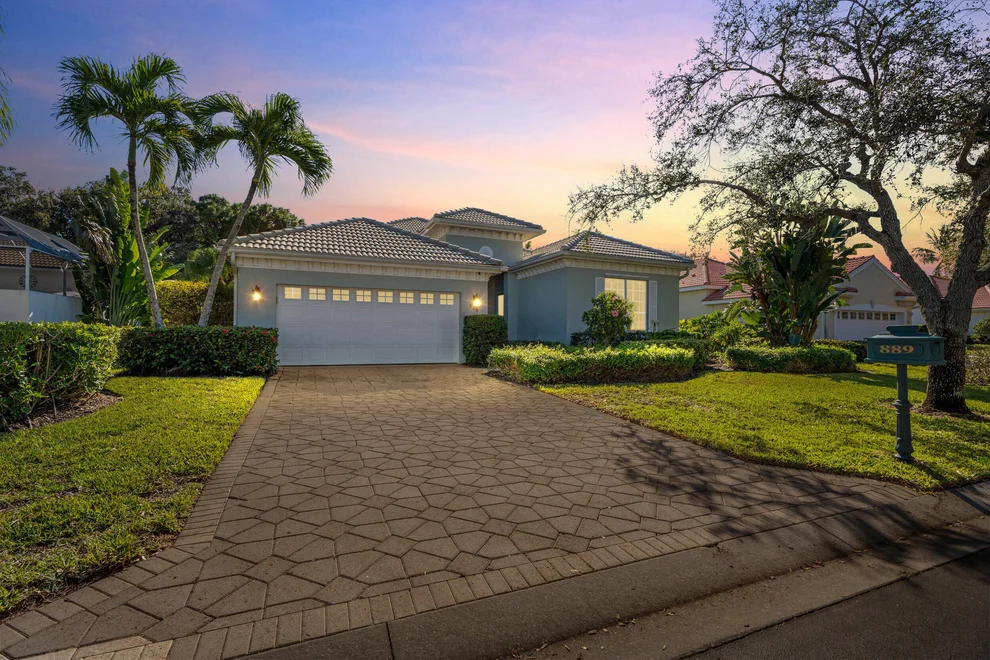 Unit for sale at 889 Island Club Square, Vero Beach, FL 32963