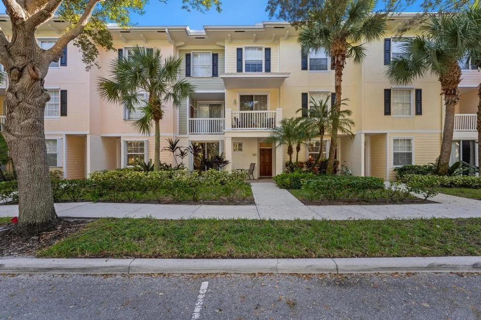 Unit for sale at 125 Galicia Way, Jupiter, FL 33458