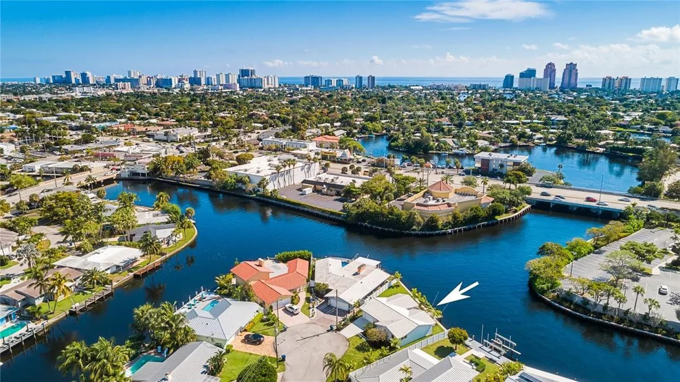 Unit for sale at 2148 NE 24th Street, Wilton Manors, FL 33305