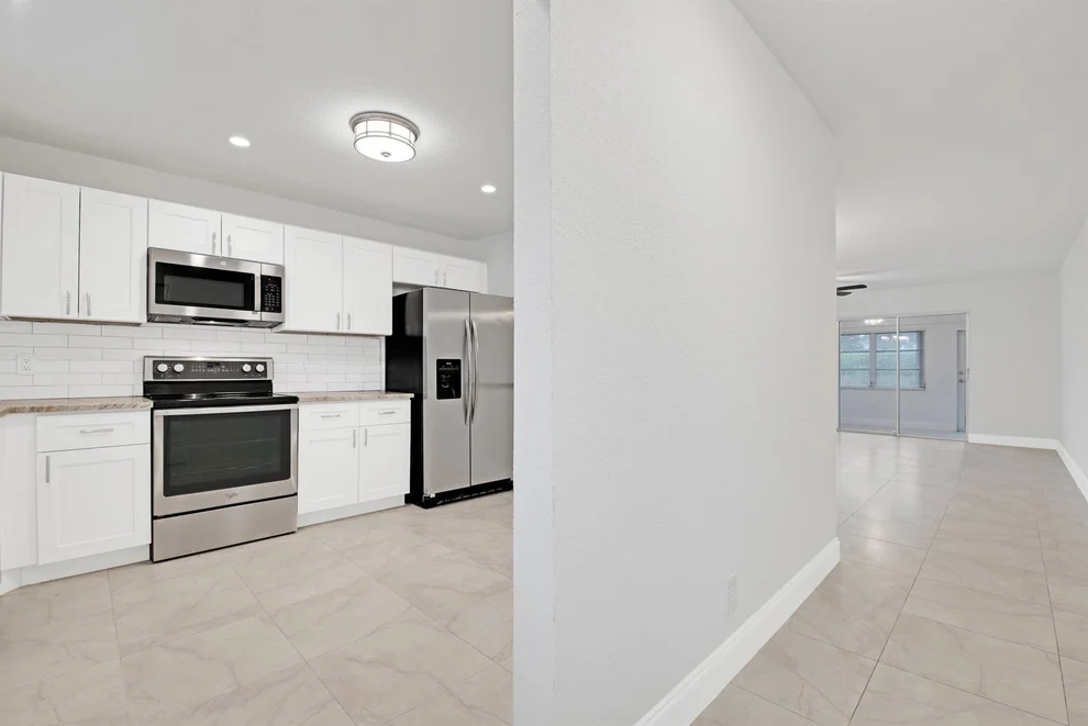 Unit for sale at 891 Worcester Lane, Lake Worth, FL 33467