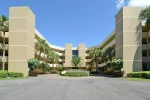 Unit for sale at 5701 Camino Del Sol, Boca Raton, FL 33433