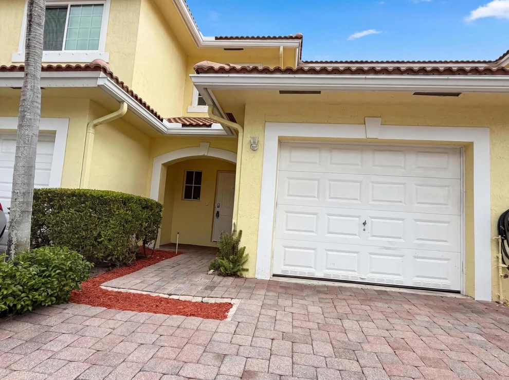 Unit for sale at 917 Imperial Lake Road, West Palm Beach, FL 33413