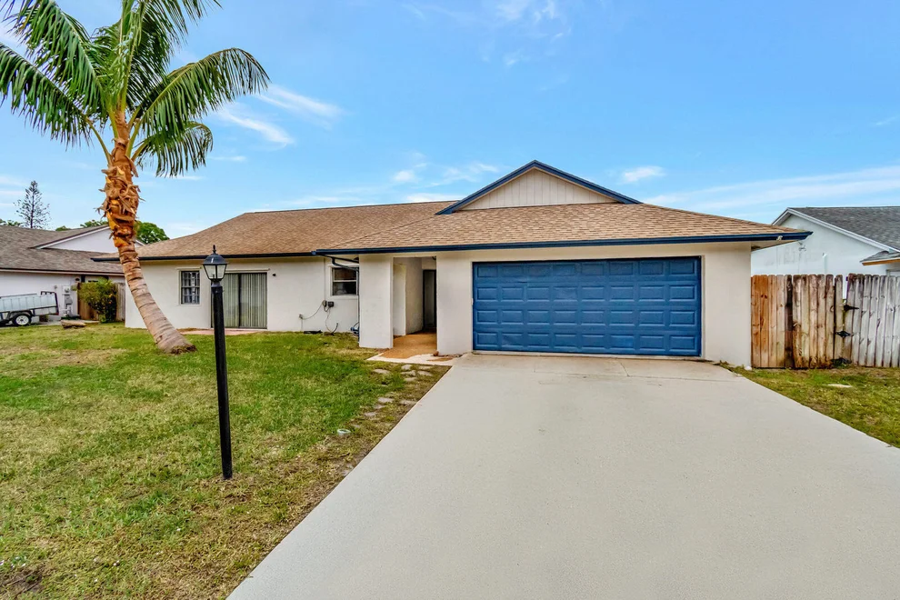 Unit for sale at 8056 Marshwood Lane, Lake Worth, FL 33467