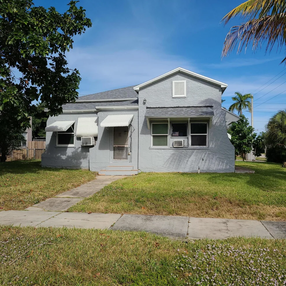 Unit for sale at 301 Hawthorne Drive, West Palm Beach, FL 33403