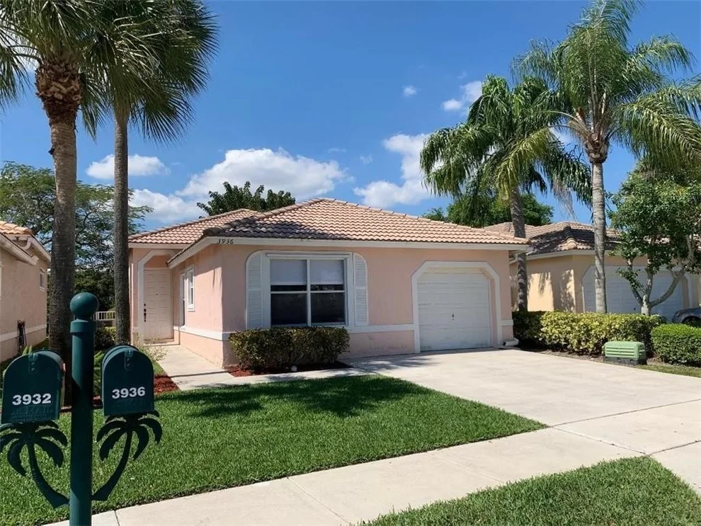 Unit for sale at 3936 NW 89th Avenue, Coral Springs, FL 33065