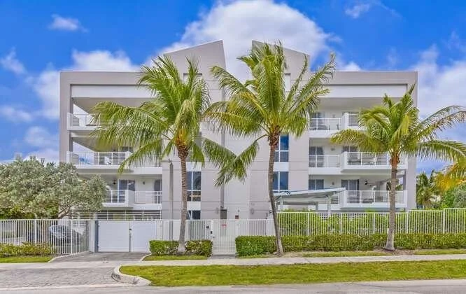 Unit for sale at 51 SE 19th Avenue, Deerfield Beach, FL 33441