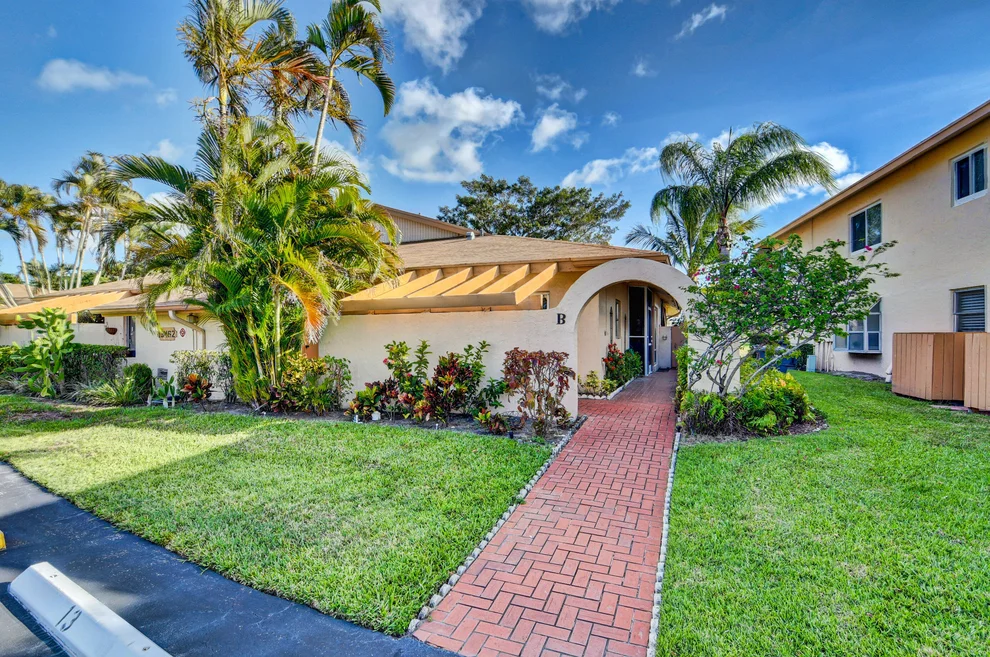 Unit for sale at 13462 Sabal Palm Court, Delray Beach, FL 33484
