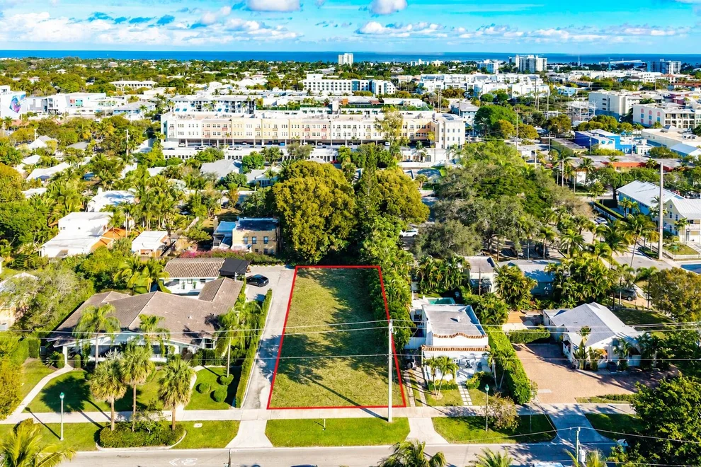 Unit for sale at 215 N Swinton Avenue, Delray Beach, FL 33444