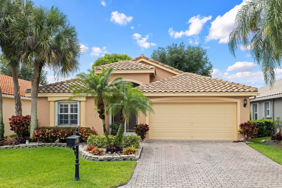 Unit for sale at 7798 Campania Drive, Boynton Beach, FL 33472