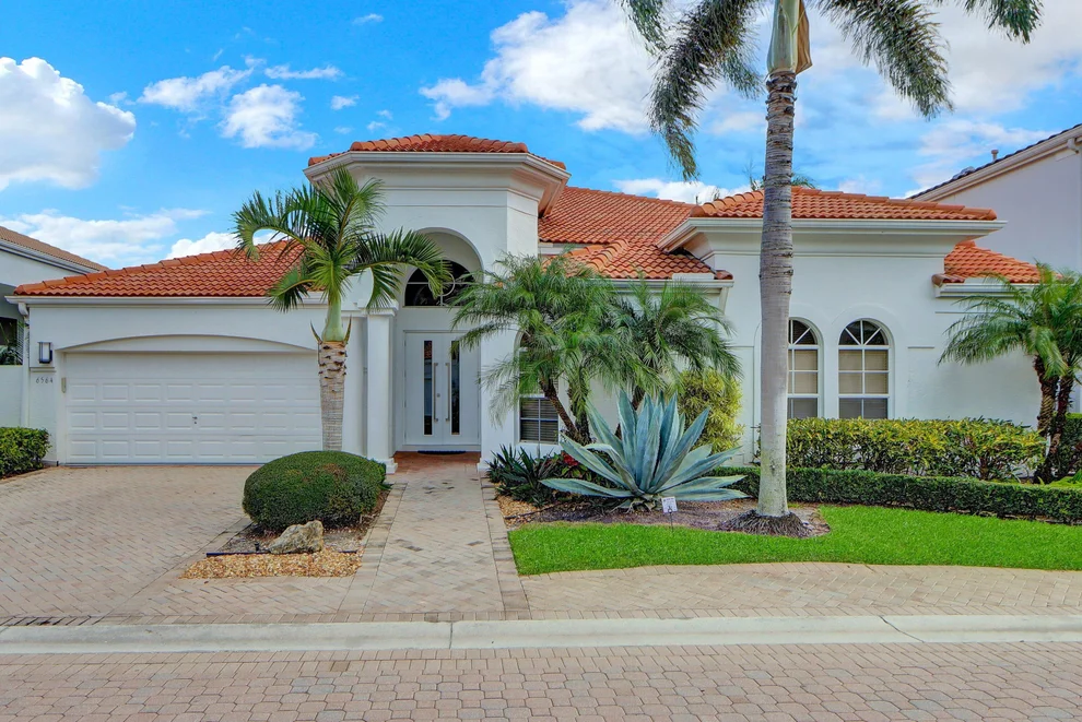 Unit for sale at 6564 Somerset Circle, Boca Raton, FL 33496
