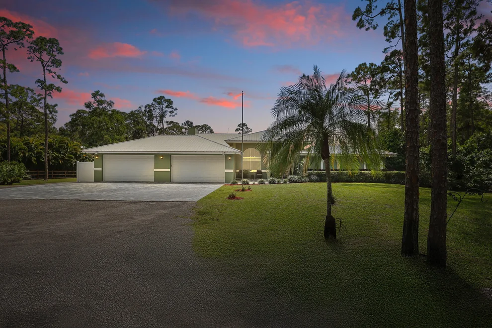 Unit for sale at 13376 Compton Road, Loxahatchee Groves, FL 33470