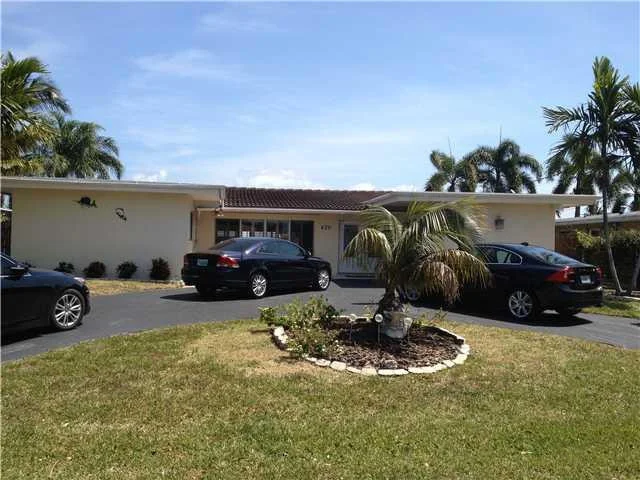 Unit for sale at 430 SE 16th Avenue, Pompano Beach, FL 33060