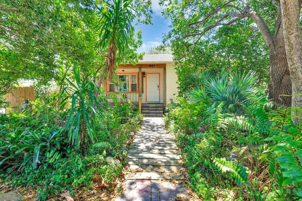 Unit for sale at 901 18th Avenue N, Lake Worth Beach, FL 33460