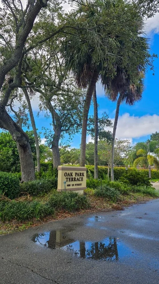 Unit for sale at 400 18th Street, Vero Beach, FL 32960