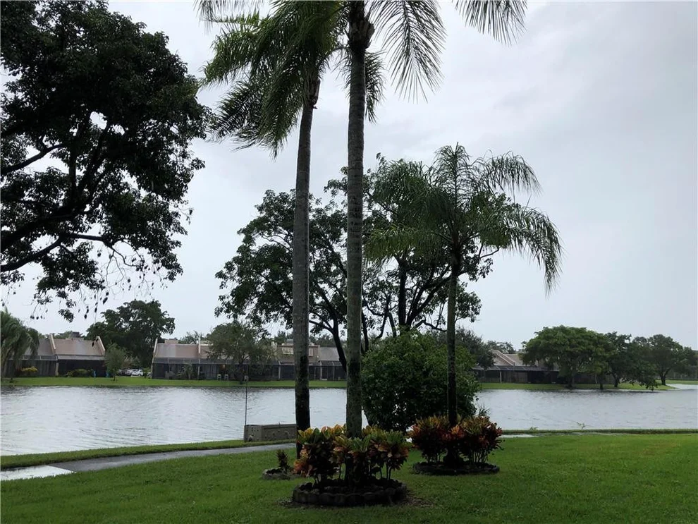 Unit for sale at 1101 Colony Point Circle, Pembroke Pines, FL 33026
